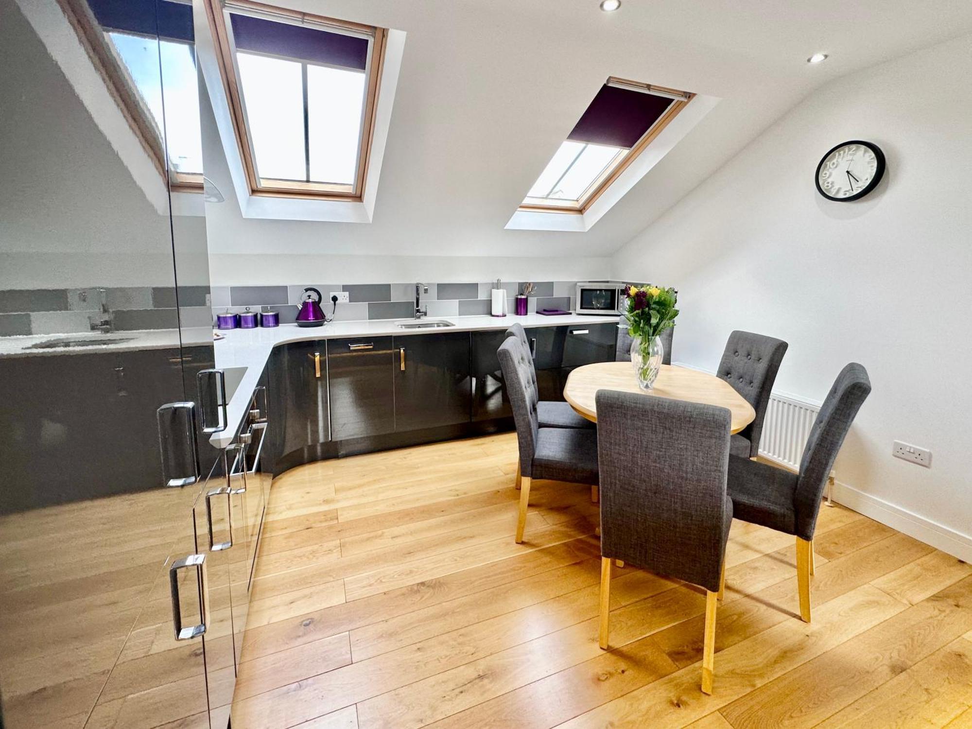 Appartamento 7 Bluebridge Court With Free Parking