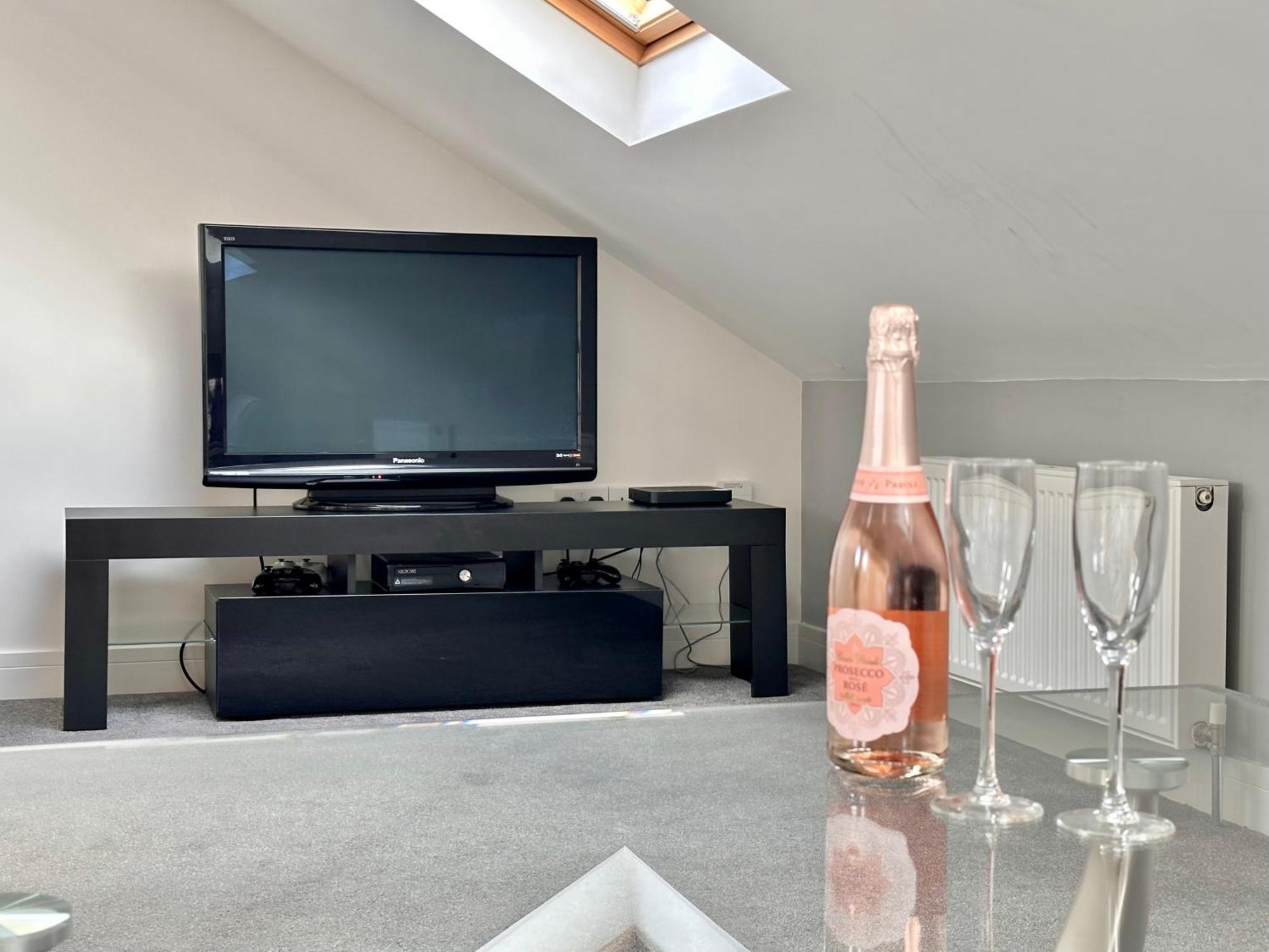 Appartamento 7 Bluebridge Court With Free Parking